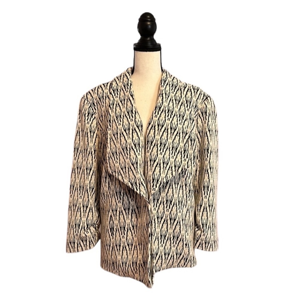 NIPON Boutique Black and White Blazer Size 20 W